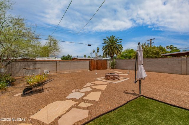 7449 E 18th Street, Tucson, AZ 85710