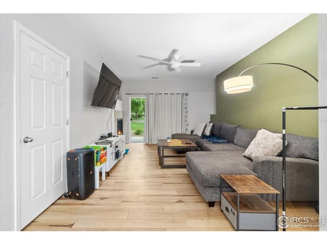 804 Summer Hawk Dr 9105, Longmont, CO 80504