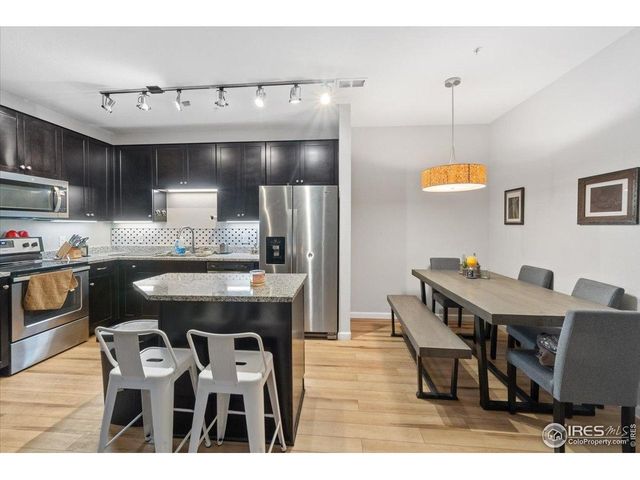 804 Summer Hawk Dr 9105, Longmont, CO 80504