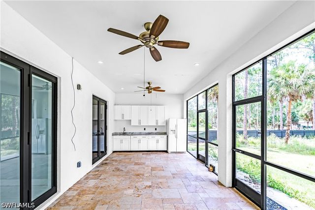 3677 8th AVE NE, Naples, FL 34120