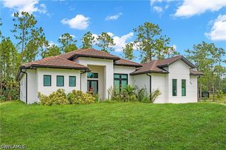3677 8th AVE NE, Naples, FL 34120