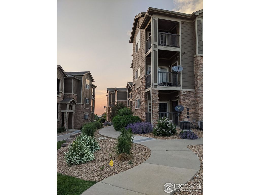 2800 Blue Sky Cir 2-203, Erie, CO 80516