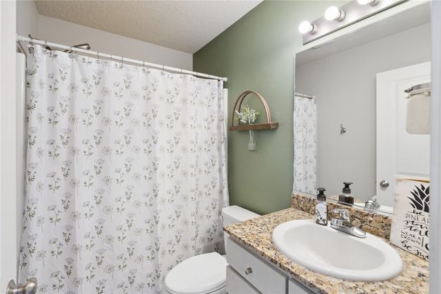 301 SE 11th Street 106, Grimes, IA 50111