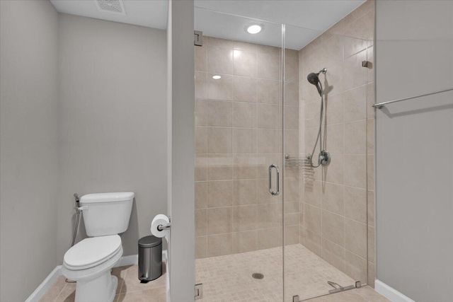 449 SE Whitmore Drive, Port St. Lucie, FL 34984