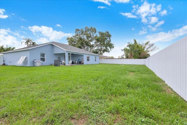 449 SE Whitmore Drive, Port St. Lucie, FL 34984