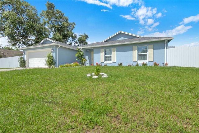 449 SE Whitmore Drive, Port St. Lucie, FL 34984