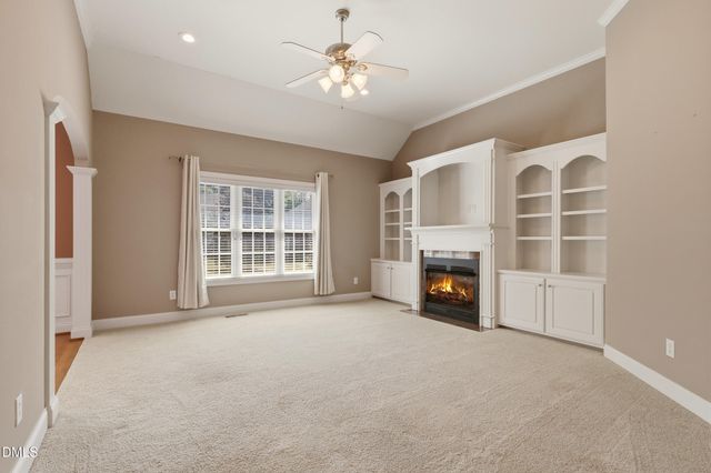 109 Peppertree Drive, Mebane, NC 27302