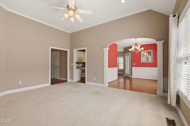109 Peppertree Drive, Mebane, NC 27302