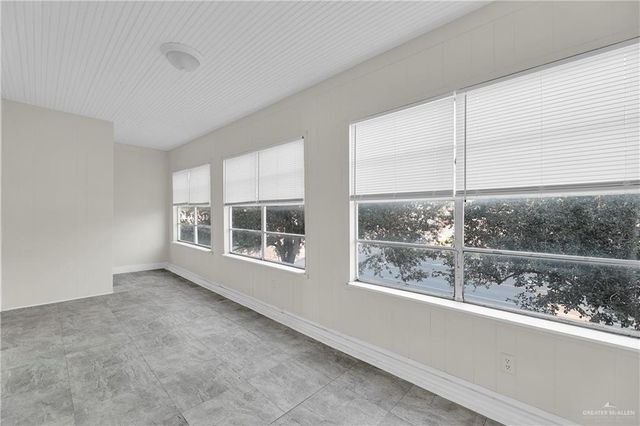 800 S Texas Boulevard, Weslaco, TX 78596