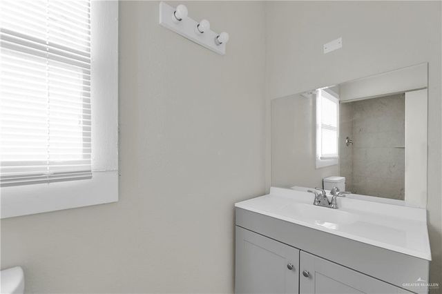 800 S Texas Boulevard, Weslaco, TX 78596