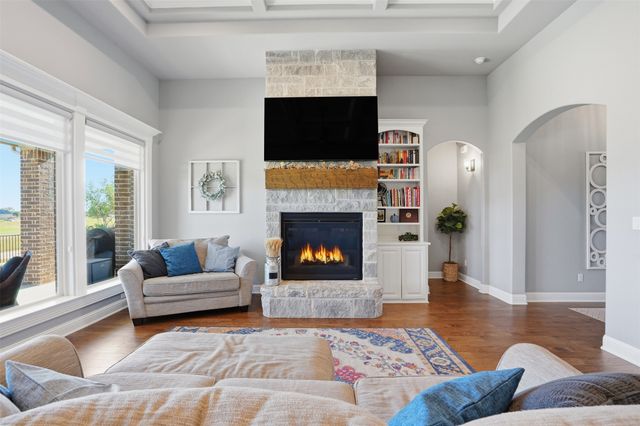 108 Spieth Court, Granbury, TX 76048