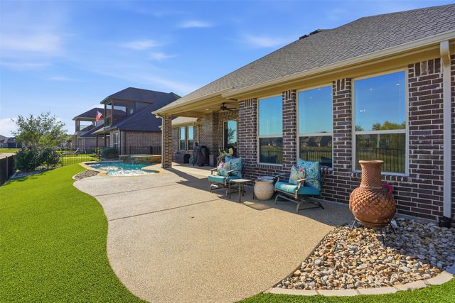 108 Spieth Court, Granbury, TX 76048