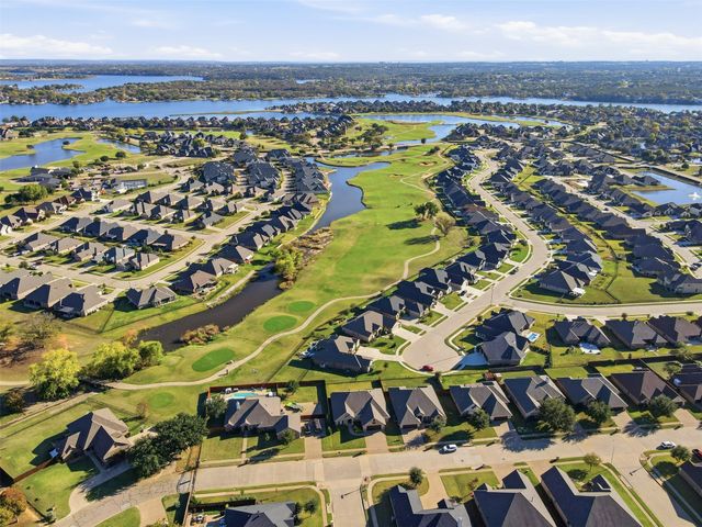 108 Spieth Court, Granbury, TX 76048