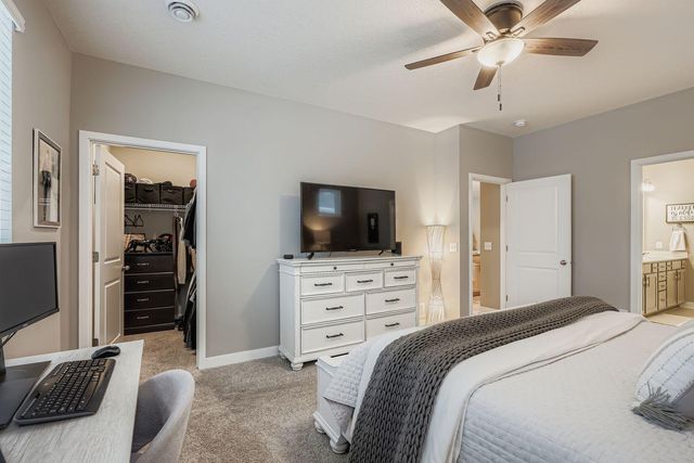 13627 Applewood Trail, Rosemount, MN 55068