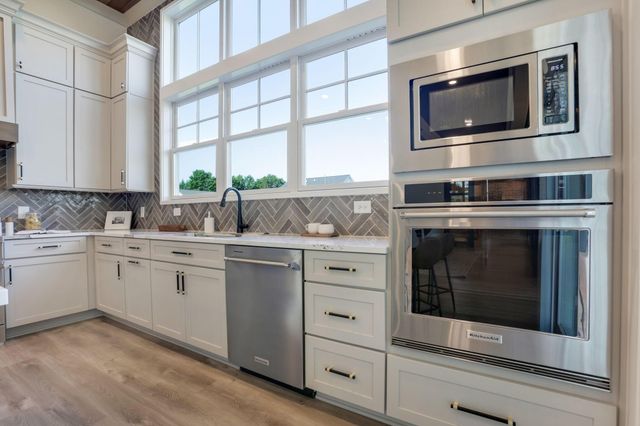 7515 Steeplechase Lane, New Albany, OH 43054