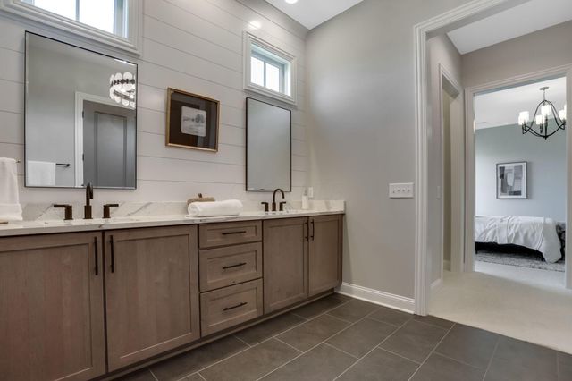 7515 Steeplechase Lane, New Albany, OH 43054