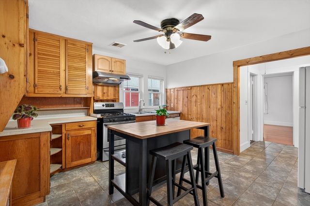 60 Harriet Avenue, Quincy, MA 02171
