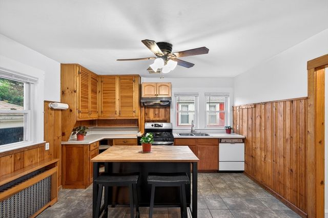 60 Harriet Avenue, Quincy, MA 02171