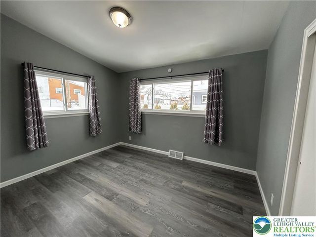 1535 Siegfried Street, Bethlehem City, PA 18017