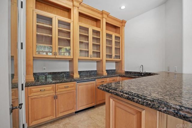 6999 Royal Birkdale Place, Rancho Santa Fe, CA 92067
