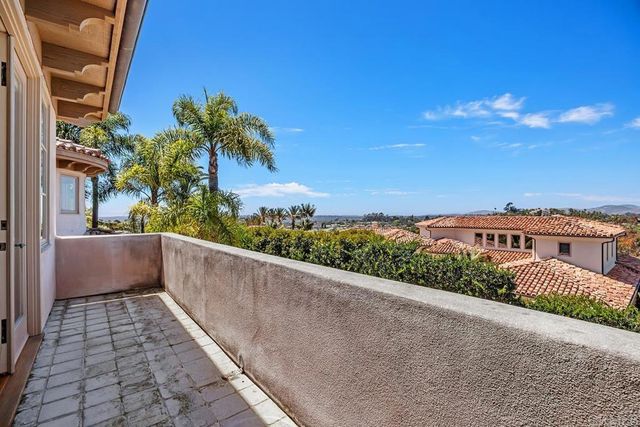 6999 Royal Birkdale Place, Rancho Santa Fe, CA 92067