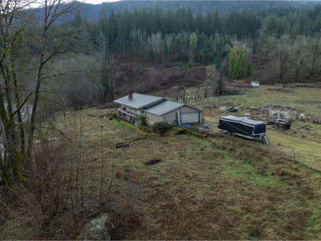 Se FRONTAGE Rd, Cascade Locks, OR 97014