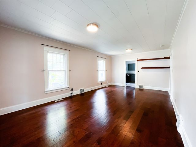 712 40th Street, Des Moines, IA 50312