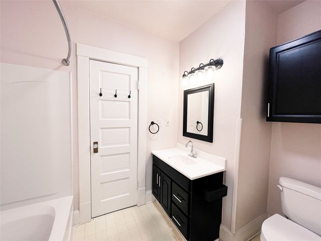 712 40th Street, Des Moines, IA 50312