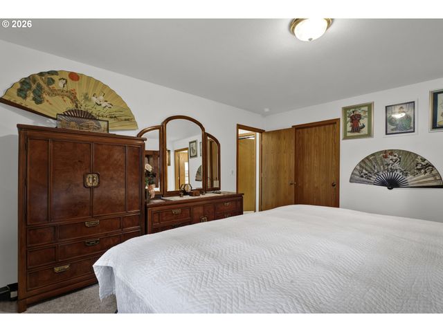 2191 WILLOW St, Florence, OR 97439