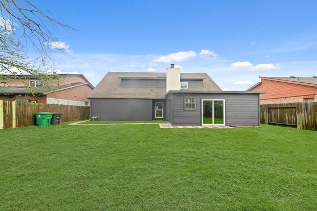 7435 Neal Ridge Drive, Houston, TX 77489