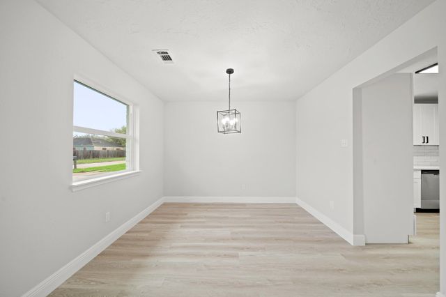 7435 Neal Ridge Drive, Houston, TX 77489