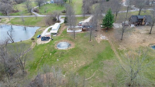 32910 E Oak Hill School Road, Oak Grove, MO 64075