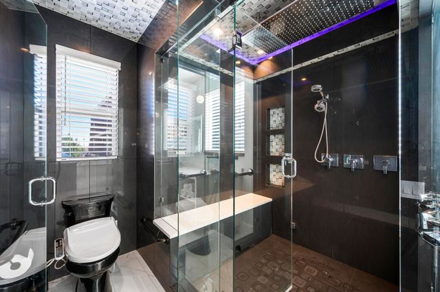 204 S Village Way, Lewisville, TX 75057