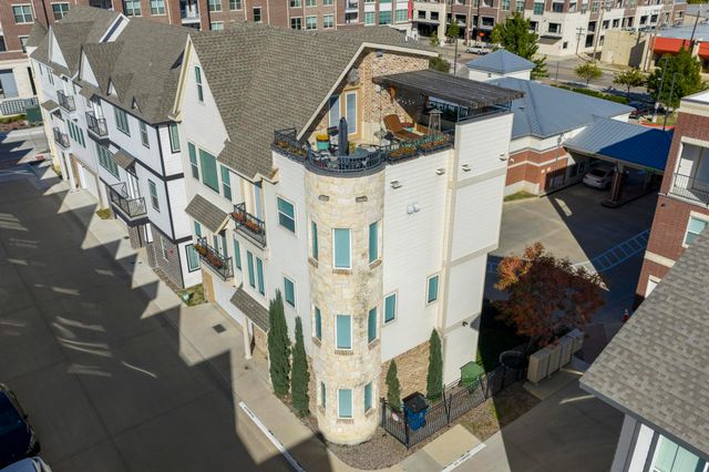 204 S Village Way, Lewisville, TX 75057