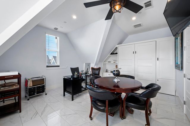 204 S Village Way, Lewisville, TX 75057