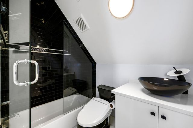 204 S Village Way, Lewisville, TX 75057