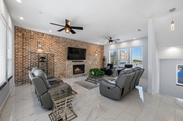 204 S Village Way, Lewisville, TX 75057