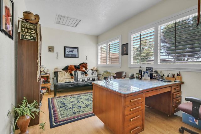 4611 Heather Hills Ln, Oakdale, CA 95361