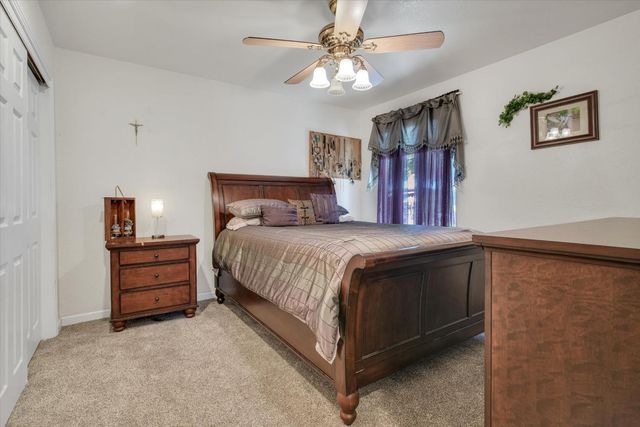 4611 Heather Hills Ln, Oakdale, CA 95361