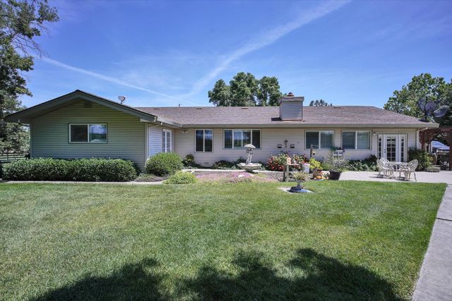 4611 Heather Hills Ln, Oakdale, CA 95361