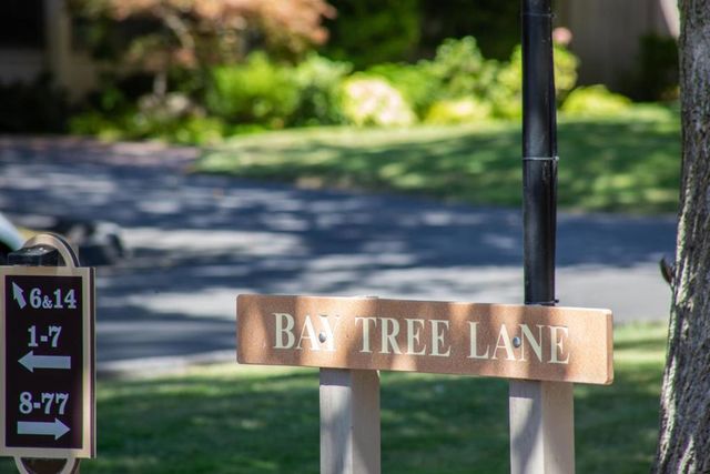 6 Bay Tree, Los Altos, CA 94022