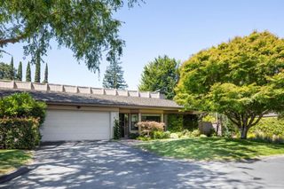 6 Bay Tree, Los Altos, CA 94022