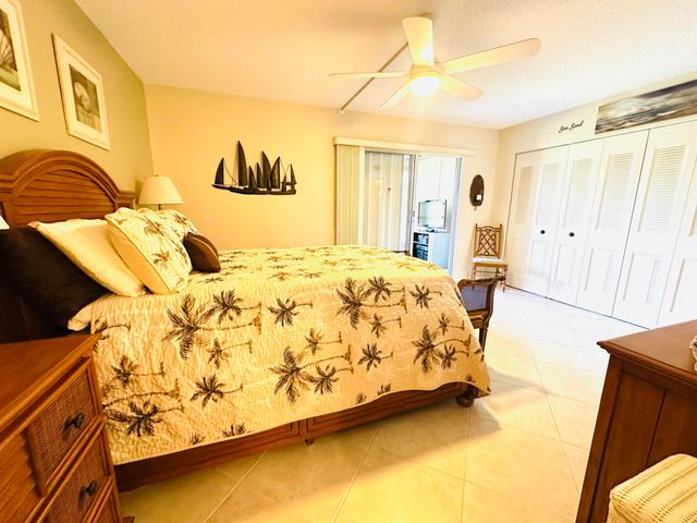 2132 Cambridge F, Deerfield Beach, FL 33442