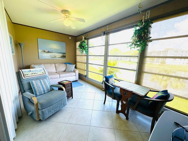 2132 Cambridge F, Deerfield Beach, FL 33442