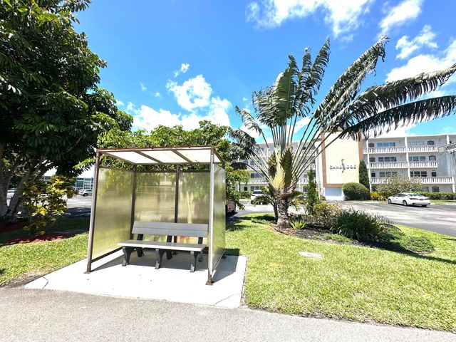 2132 Cambridge F, Deerfield Beach, FL 33442