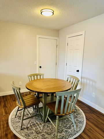 8556 S Pond Trail, Champlin, MN 55316