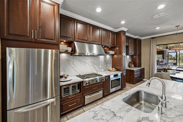 13247 THOROUGHBRED DRIVE, Dade City, FL 33525