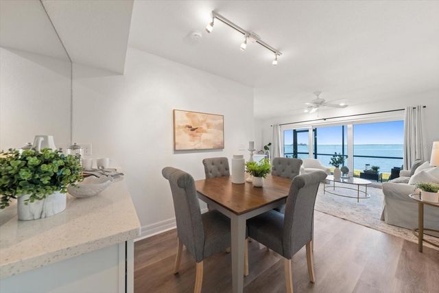 2566 GARY CIRCLE 2, Dunedin, FL 34698