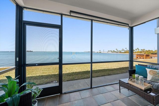 2566 GARY CIRCLE 2, Dunedin, FL 34698