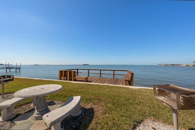 2566 GARY CIRCLE 2, Dunedin, FL 34698